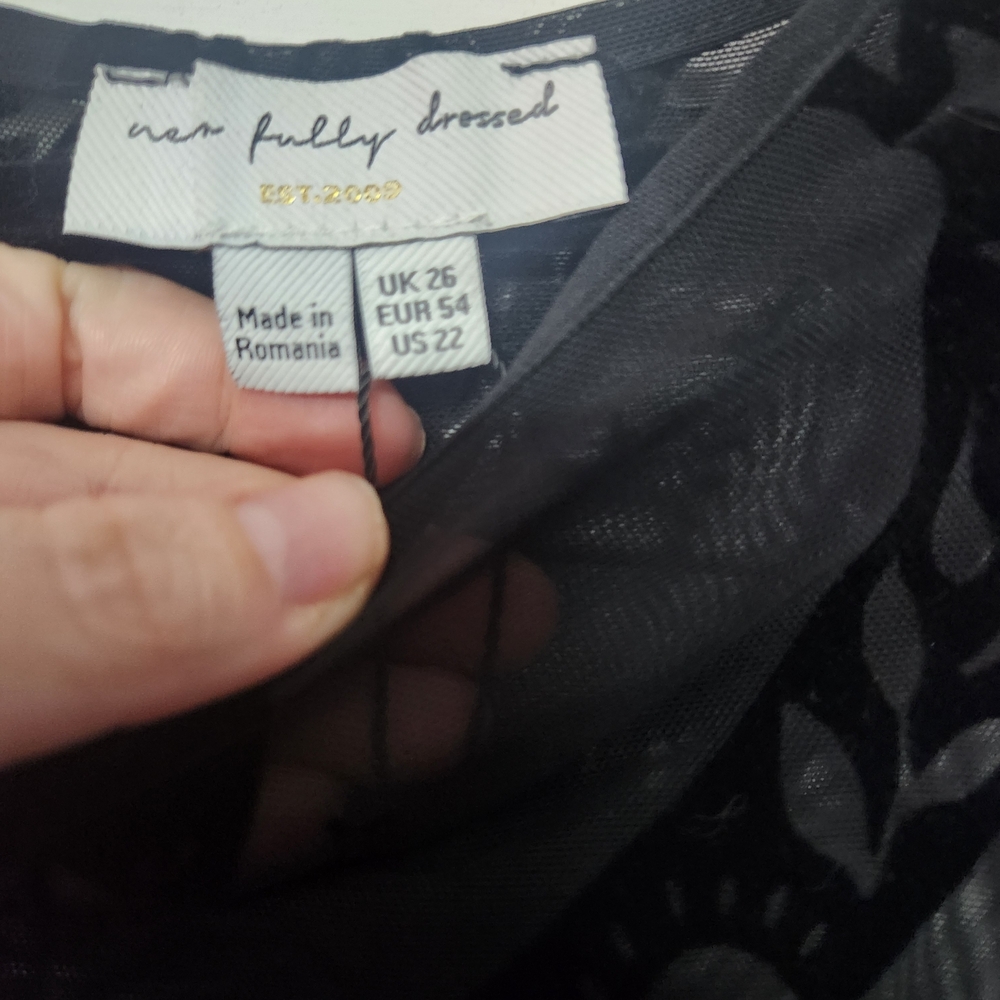 Never Fully Dressed Black Patterned Long Sleeve Dress - Picture 4 of 5
